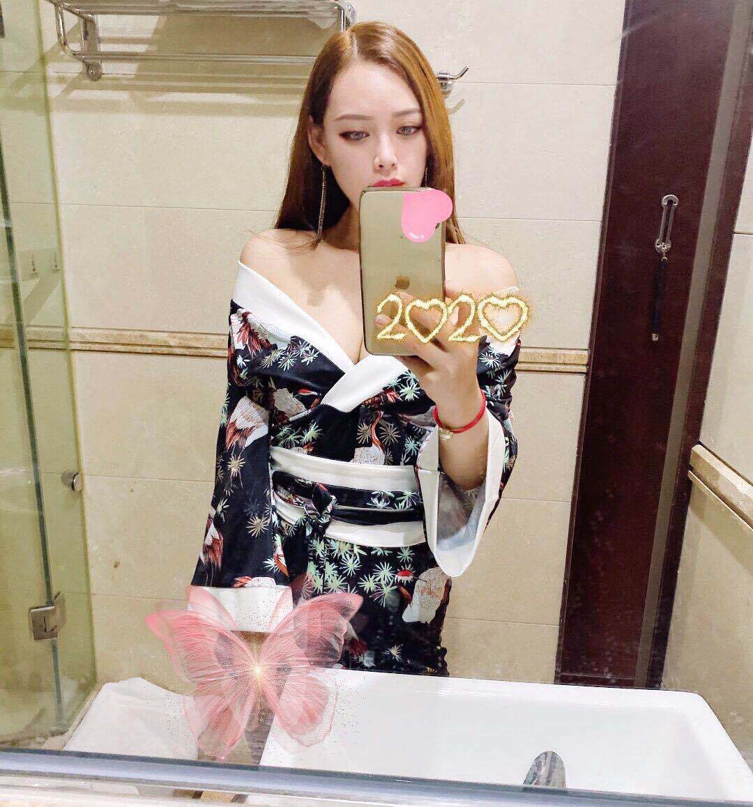 2020年10月23清新范小玉女，态度真好